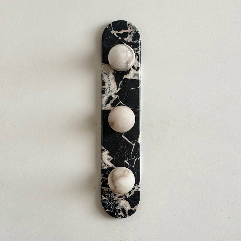 Beatrice Marble Globe Wall Sconce — D 12cm x H 60cm / ∅ 4.7 x H 23.6″; Black & White Alabaster