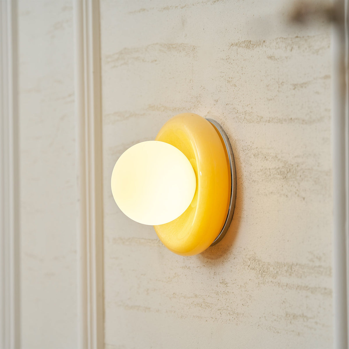 Novi Organic Modern Onyx Wall Sconce — AL-ST0329 — product view 1