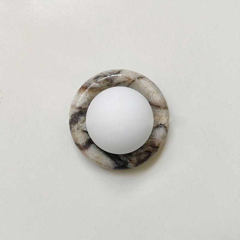 Novi Organic Modern Onyx Wall Sconce — D 14 × W 9.5 × H 14 cm / ∅ 5.5″ × W 3.7″ × H 5.5″; Black+White