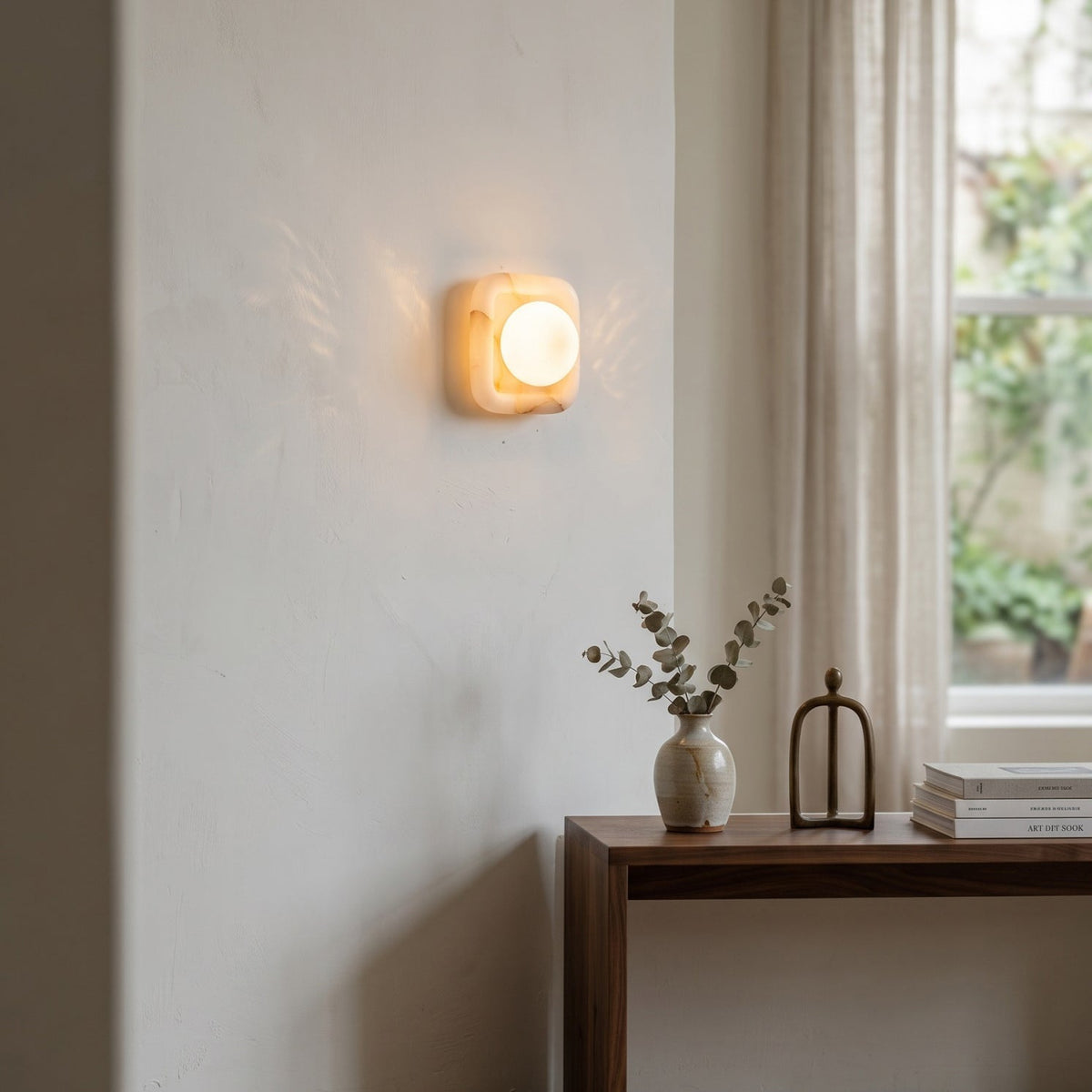 Quadra Onyx Wall Sconce with Glass Shade — AL-ST0340 — product view 1