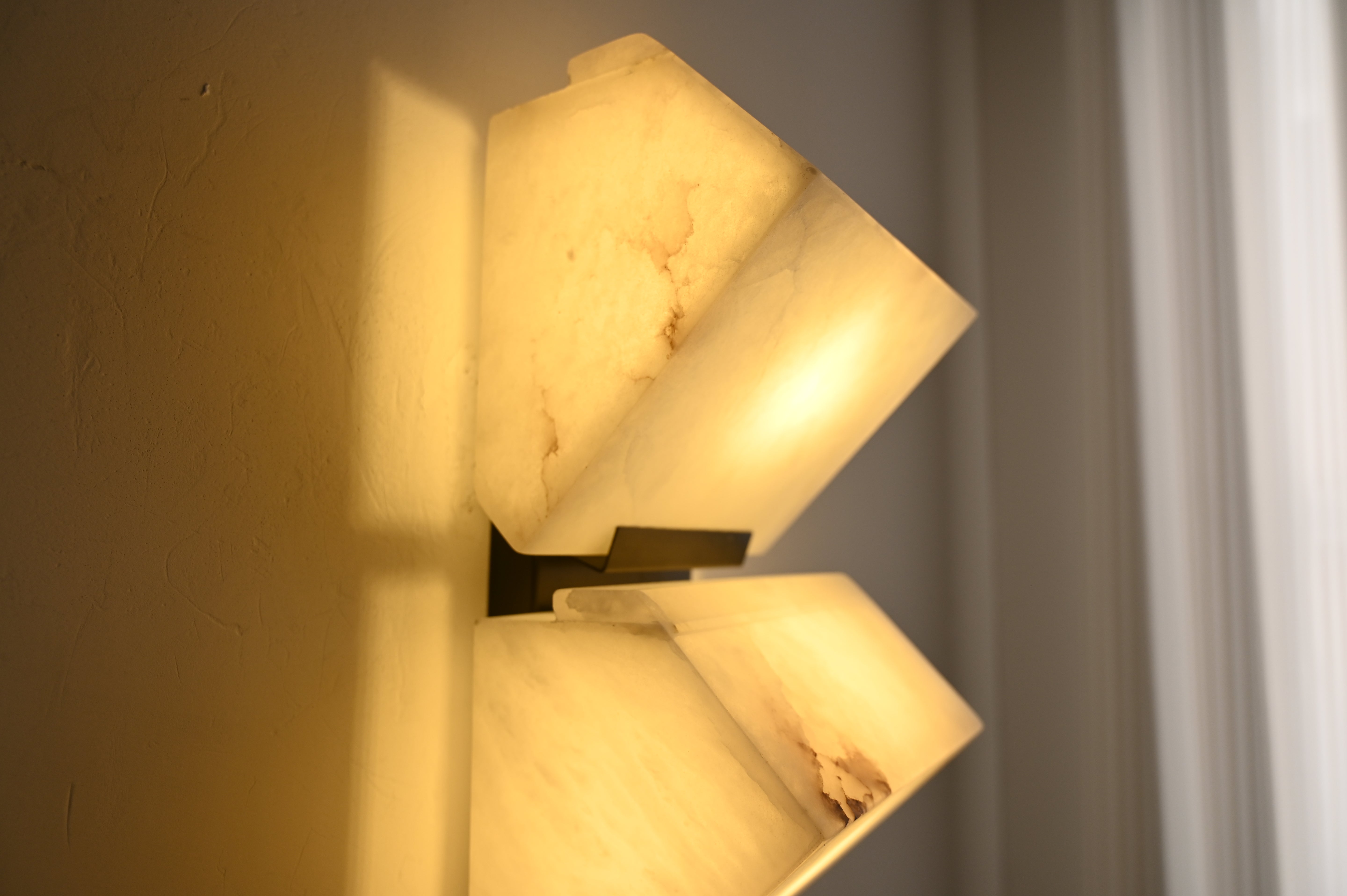 Modern Alabaster Geometric Wall Sconce - 09 DSC_6301