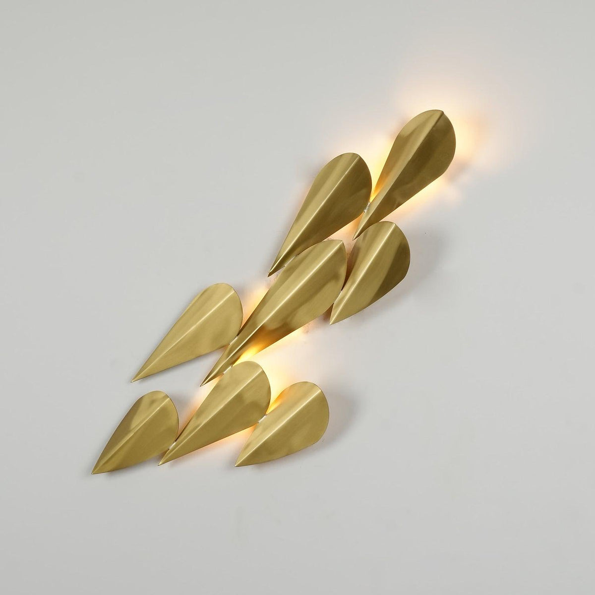 1273 11-leaf brass wall light lighting view