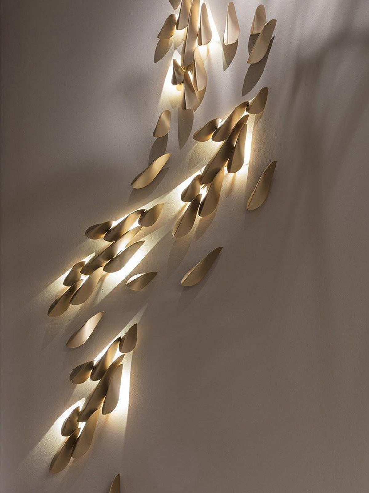1273 large brass leaf wall light vertical installation detail