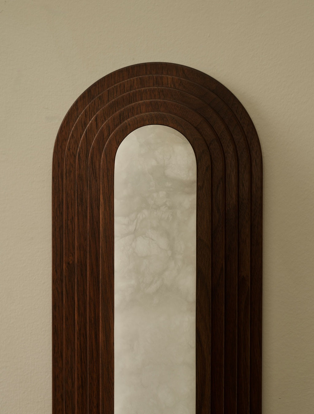 Real close-up of the black walnut grain and alabaster diffuser