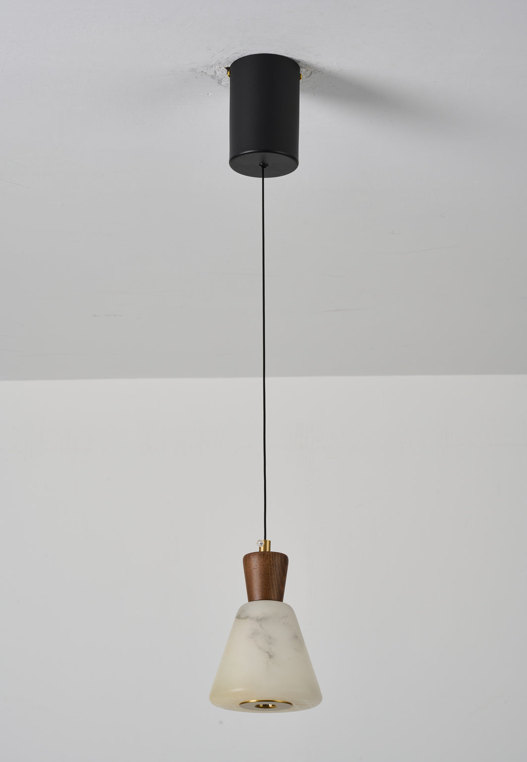 Ashalune Style B alabaster pendant, lights off