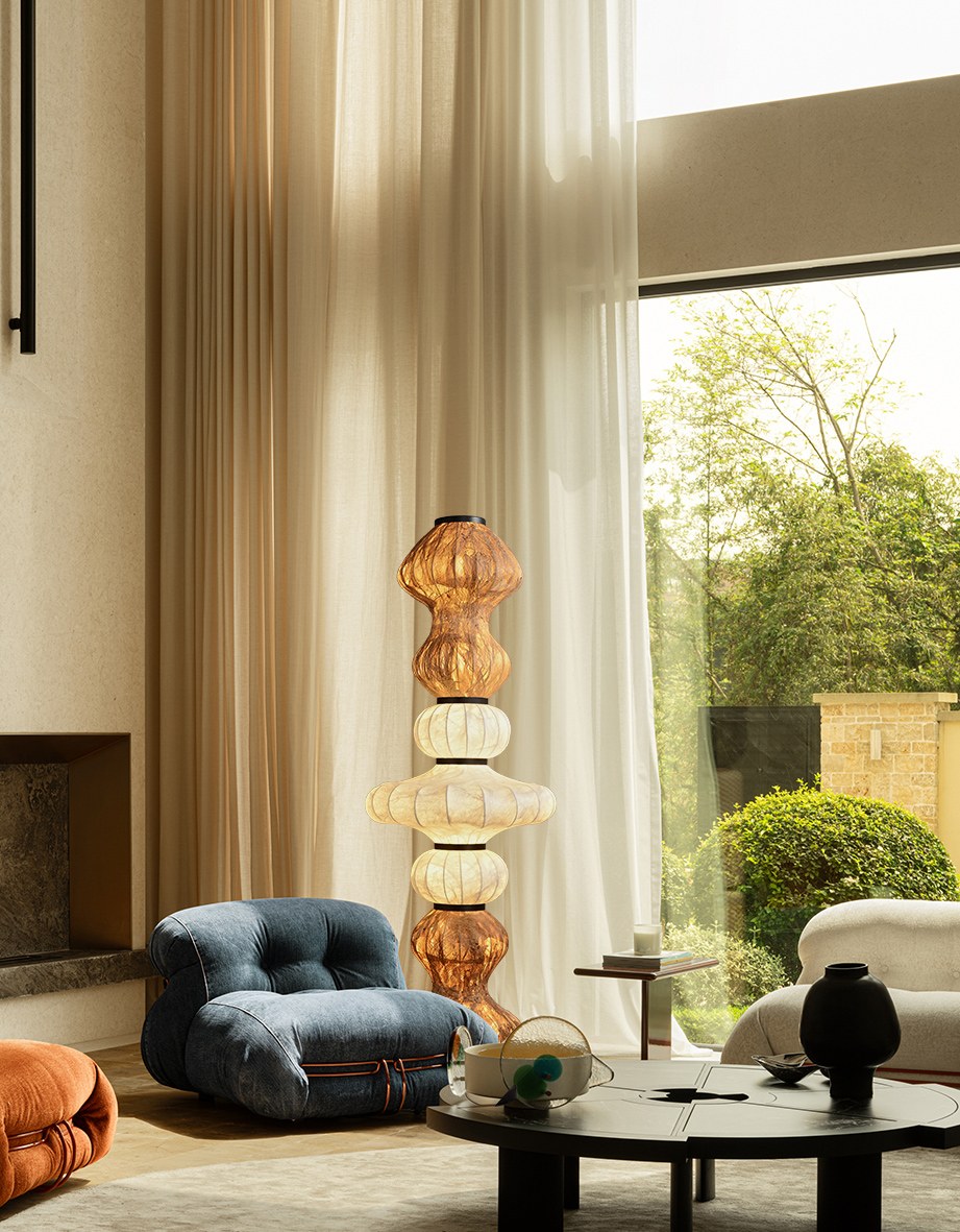 Sculptural Silk Floor Lamp - 07 场景 (4)