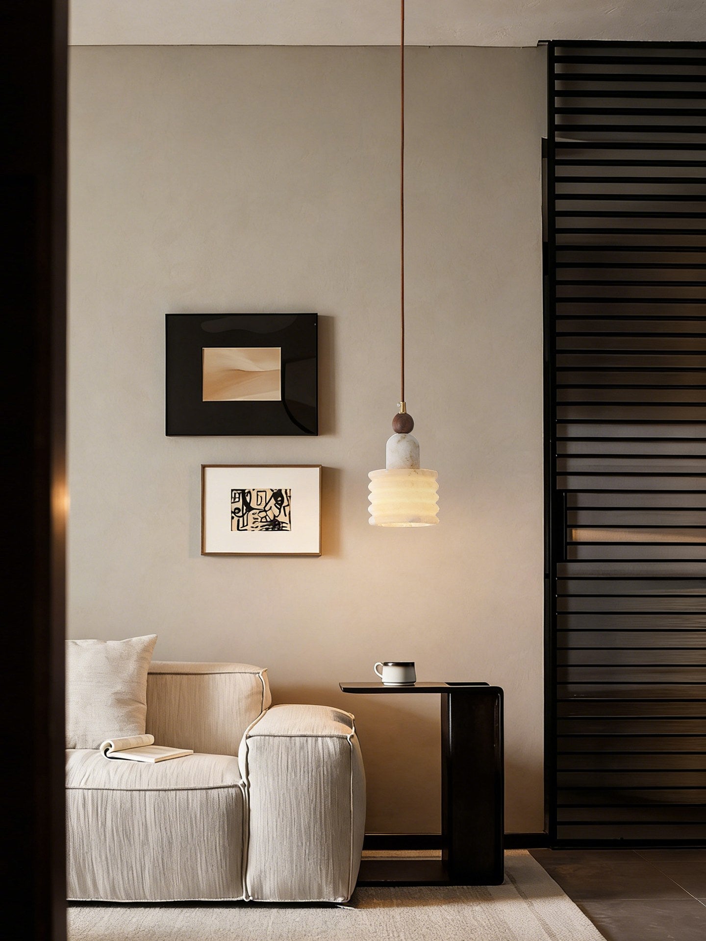 Spanish Marble and Walnut Single Pendant Light - 10 场景 (2)