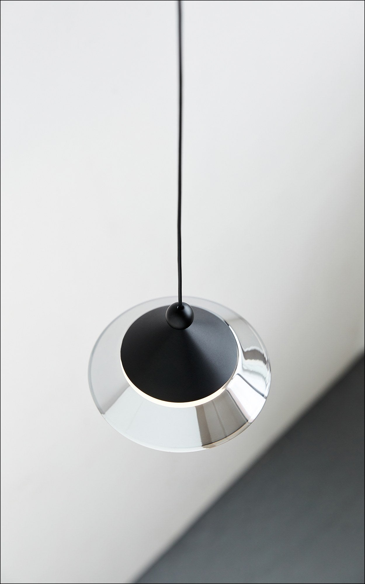 Geometric Black Aluminum and Clear Glass Pendant Light - 13 2