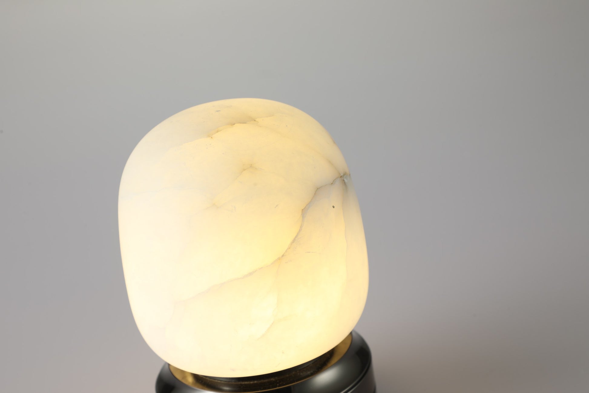 Spanish Alabaster USB Touch Table Lamp - 14 EOS 5D Mark IV_97031