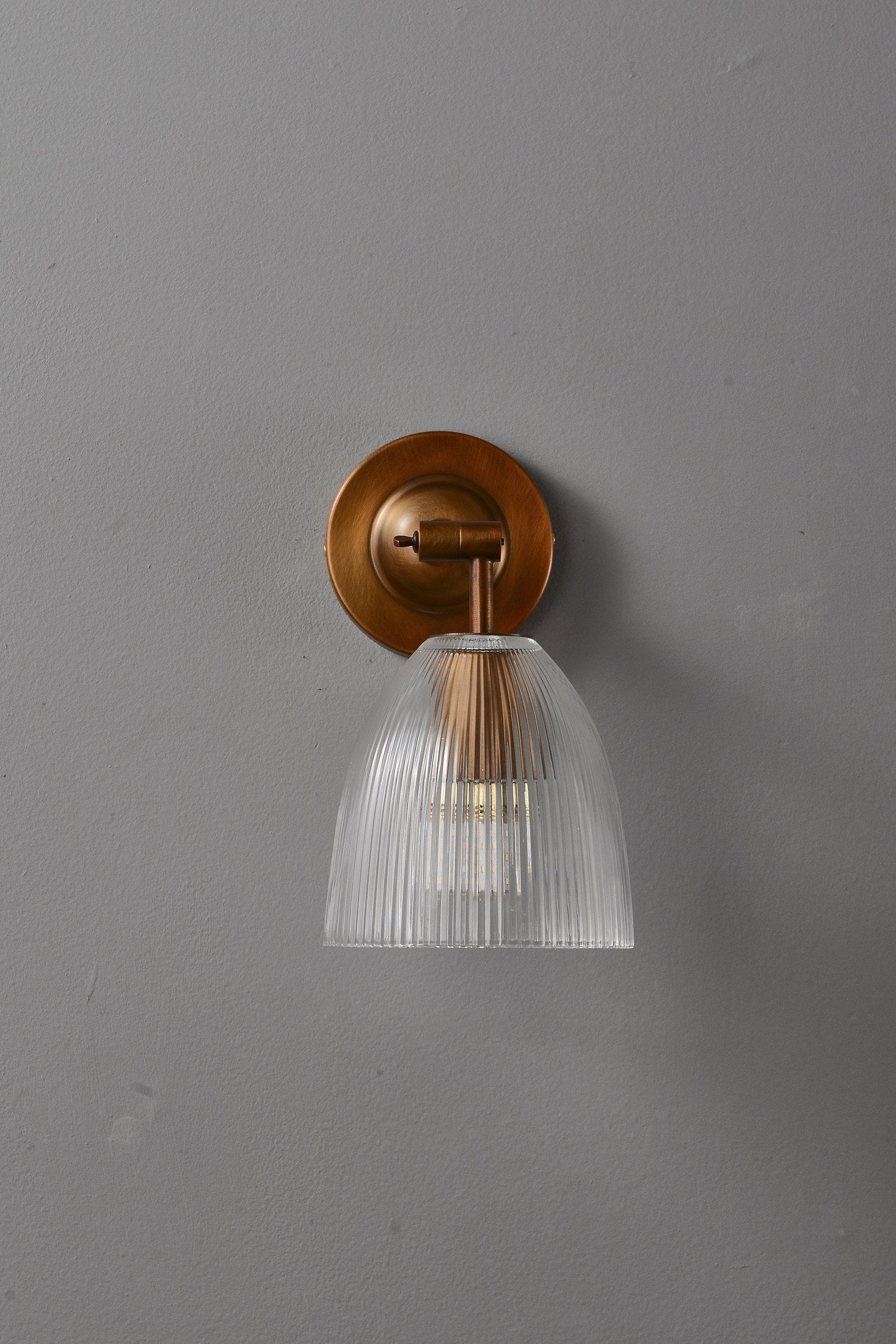 Red Antique Copper Ribbed Glass Wall Sconce - 16 8-29- 24