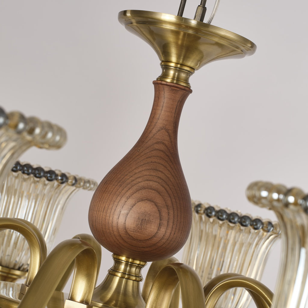 Tullienne ash wood spindle - real detail