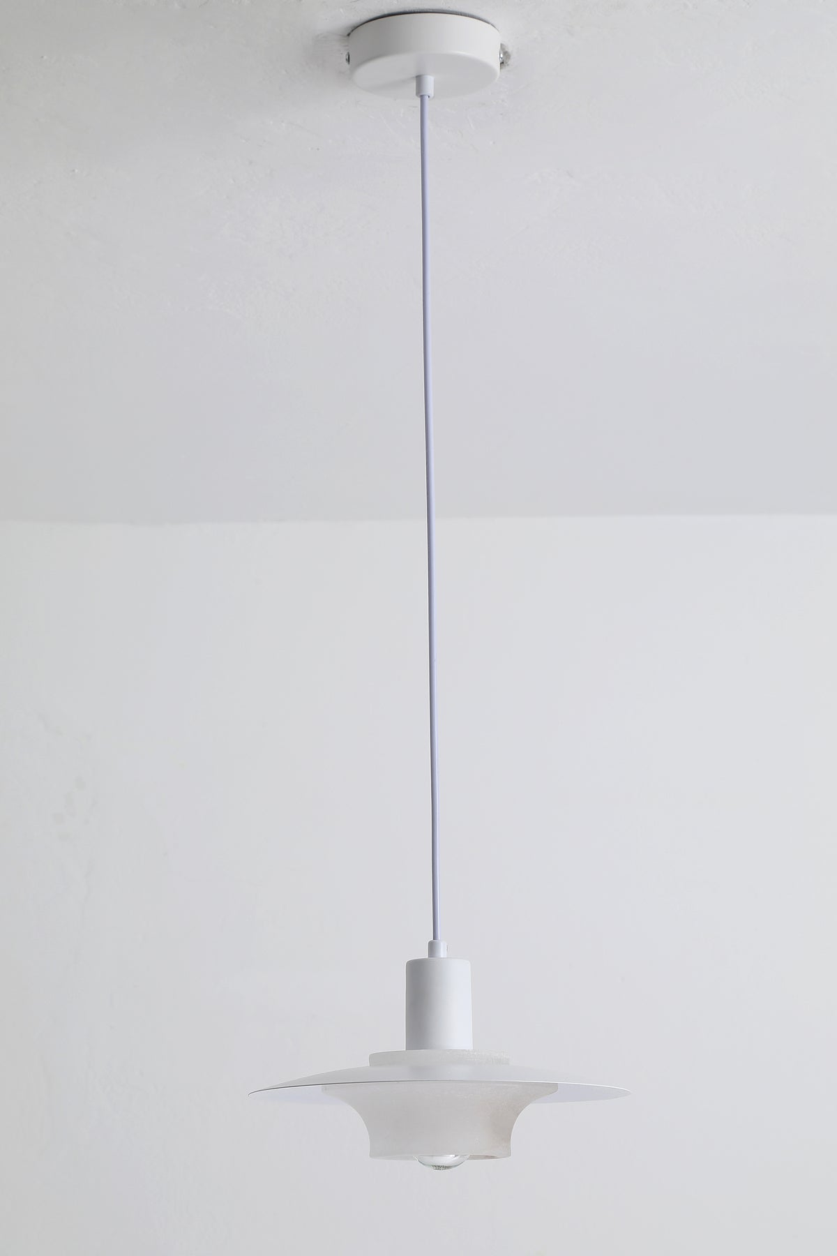 Vorylle white disc pendant light — 24cm off