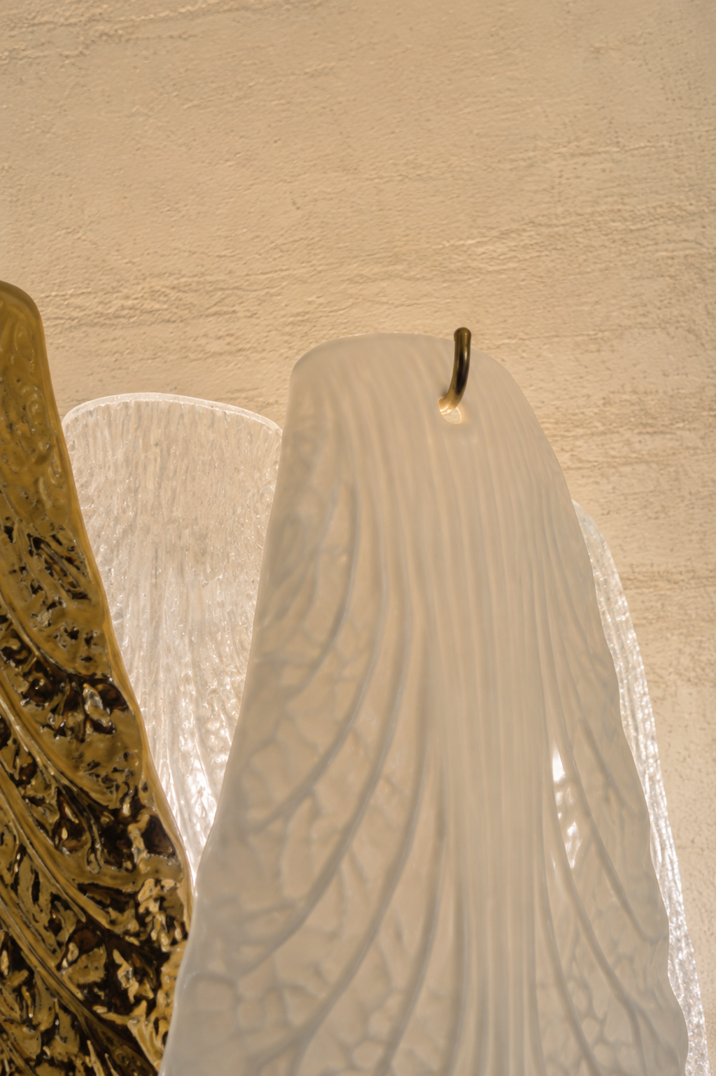 Ceramic and Glass Petal Wall Sconce: close view of the petal attachment hooks